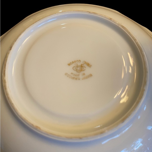 Vintage demitasse cup & saucer “Dandelions” hand painted in Japan gold trim EVC - Picture 4 of 6